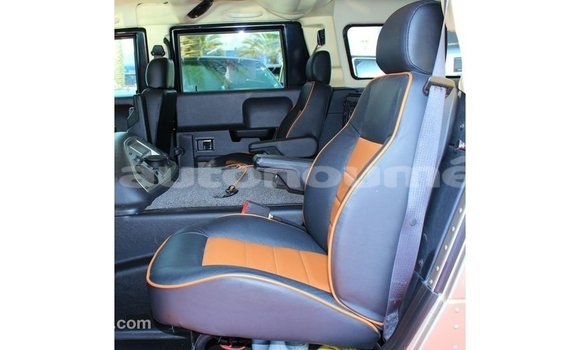 Buy Import Hummer H1 Other Car in Import - Dubai in Iles Buy Import Hummer H1 Other Car in Import - Dubai in Iles