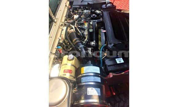 Buy Import Hummer H1 Other Car in Import - Dubai in Iles Buy Import Hummer H1 Other Car in Import - Dubai in Iles