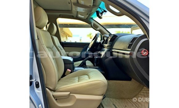 Buy Import Toyota Land Cruiser Blue Car in Import - Dubai in Iles Buy Import Toyota Land Cruiser Blue Car in Import - Dubai in Iles