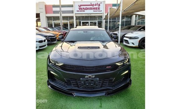 Acheter Import Voiture Chevrolet Camaro Noir à Import - Dubai, Iles Acheter Import Voiture Chevrolet Camaro Noir à Import - Dubai, Iles