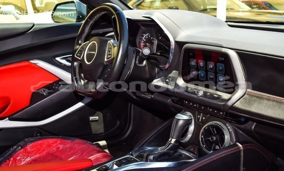 Acheter Import Voiture Chevrolet Camaro Autre à Import - Dubai, Iles Acheter Import Voiture Chevrolet Camaro Autre à Import - Dubai, Iles