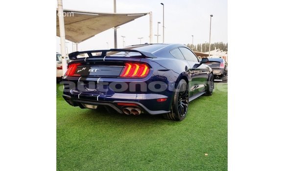 Acheter Import Voiture Ford Mustang Bleu à Import - Dubai, Iles Acheter Import Voiture Ford Mustang Bleu à Import - Dubai, Iles