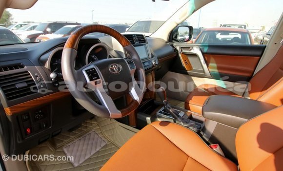 Buy Import Toyota Prado White Car in Import - Dubai in Iles Buy Import Toyota Prado White Car in Import - Dubai in Iles