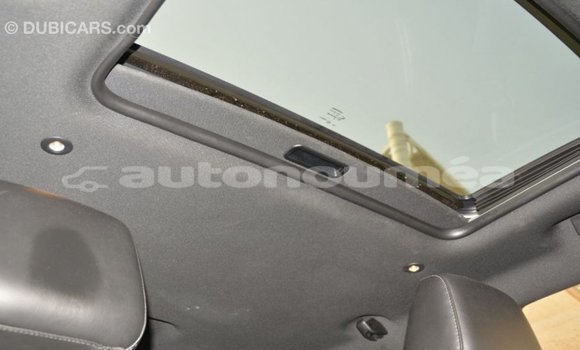 Acheter Import Voiture Dodge Challenger Blanc à Import - Dubai, Iles Acheter Import Voiture Dodge Challenger Blanc à Import - Dubai, Iles