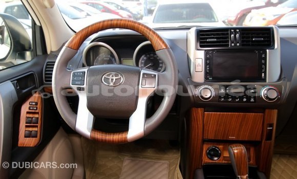 Buy Import Toyota Prado White Car in Import - Dubai in Iles Buy Import Toyota Prado White Car in Import - Dubai in Iles