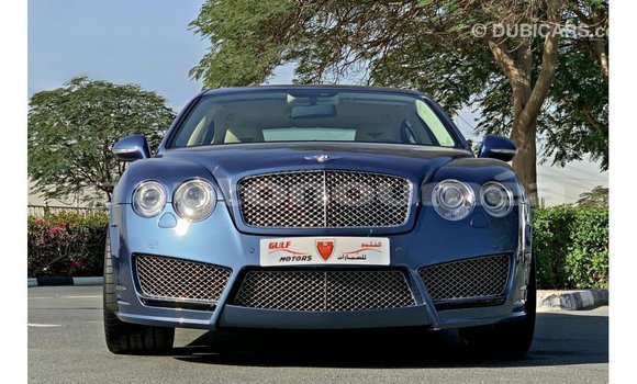 Acheter Import Voiture Bentley Continental Flying Spur Bleu à Import - Dubai, Iles Acheter Import Voiture Bentley Continental Flying Spur Bleu à Import - Dubai, Iles