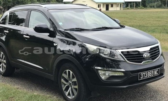 Buy Used Kia Sportage Other Car in Pouembout in Nord