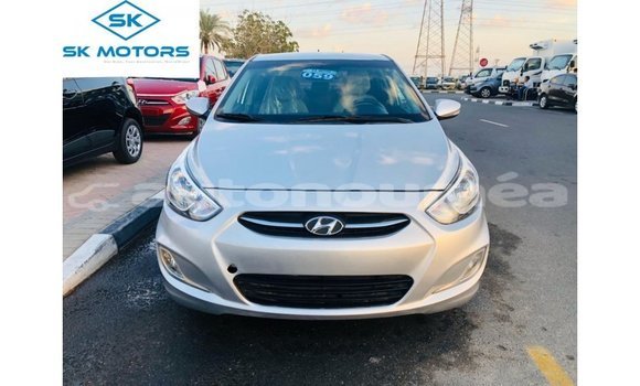 Buy Import Hyundai Accent Other Car in Import - Dubai in Iles Buy Import Hyundai Accent Other Car in Import - Dubai in Iles