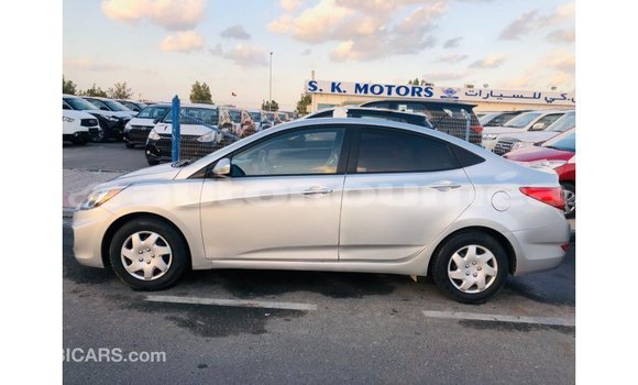 Acheter Import Voiture Hyundai Accent Autre à Import - Dubai, Iles Acheter Import Voiture Hyundai Accent Autre à Import - Dubai, Iles