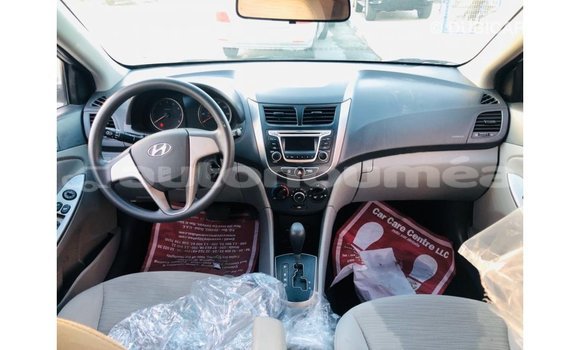 Acheter Import Voiture Hyundai Accent Autre à Import - Dubai, Iles Acheter Import Voiture Hyundai Accent Autre à Import - Dubai, Iles