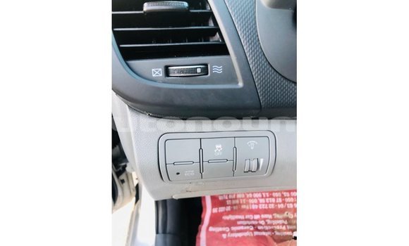 Acheter Import Voiture Hyundai Accent Autre à Import - Dubai, Iles Acheter Import Voiture Hyundai Accent Autre à Import - Dubai, Iles