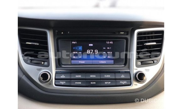 Acheter Import Voiture Hyundai Tucson Noir à Import - Dubai, Iles Acheter Import Voiture Hyundai Tucson Noir à Import - Dubai, Iles