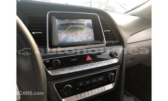 Acheter Import Voiture Hyundai Sonata Noir à Import - Dubai, Iles Acheter Import Voiture Hyundai Sonata Noir à Import - Dubai, Iles