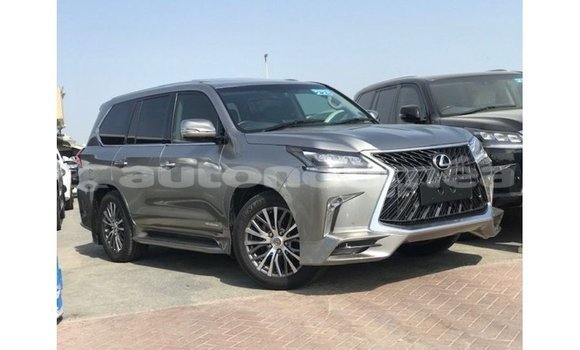 Acheter Import Voiture Lexus LX Autre à Import - Dubai, Iles Acheter Import Voiture Lexus LX Autre à Import - Dubai, Iles