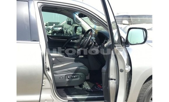 Acheter Import Voiture Lexus LX Autre à Import - Dubai, Iles Acheter Import Voiture Lexus LX Autre à Import - Dubai, Iles