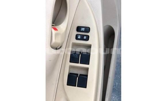 Buy Import Toyota Yaris Other Car in Import - Dubai in Iles Buy Import Toyota Yaris Other Car in Import - Dubai in Iles