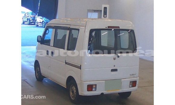 Acheter Import Voiture Suzuki Every Blanc à Import - Dubai, Iles Acheter Import Voiture Suzuki Every Blanc à Import - Dubai, Iles