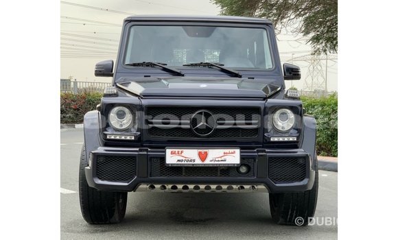 Buy Import Mercedes-Benz 190 Blue Car in Import - Dubai in Iles Buy Import Mercedes-Benz 190 Blue Car in Import - Dubai in Iles