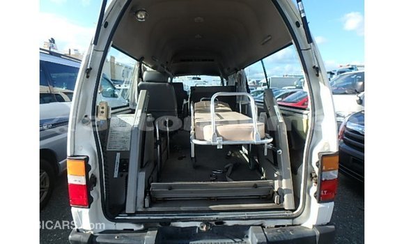 Buy Import Nissan Caravan White Car in Import - Dubai in Iles Buy Import Nissan Caravan White Car in Import - Dubai in Iles