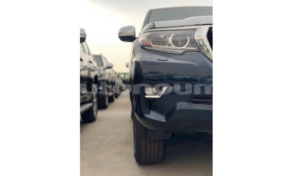 Buy Import Toyota Prado Blue Car in Import - Dubai in Iles Buy Import Toyota Prado Blue Car in Import - Dubai in Iles