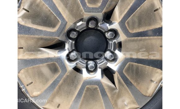 Buy Import Toyota Prado Blue Car in Import - Dubai in Iles Buy Import Toyota Prado Blue Car in Import - Dubai in Iles