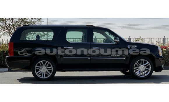 Buy Import Cadillac Escalade Black Car in Import - Dubai in Iles Buy Import Cadillac Escalade Black Car in Import - Dubai in Iles