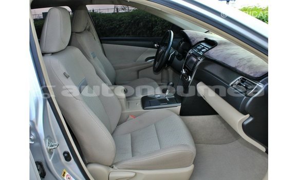 Buy Import Toyota Aurion Other Car in Import - Dubai in Iles Buy Import Toyota Aurion Other Car in Import - Dubai in Iles