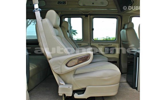 Buy Import GMC Acadia Other Car in Import - Dubai in Iles Buy Import GMC Acadia Other Car in Import - Dubai in Iles