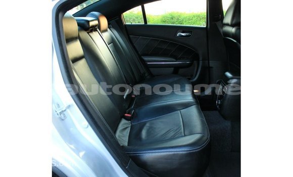 Buy Import Dodge Charger Other Car in Import - Dubai in Iles Buy Import Dodge Charger Other Car in Import - Dubai in Iles
