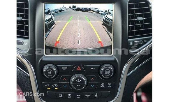 Acheter Import Voiture Jeep Cherokee Autre à Import - Dubai, Iles Acheter Import Voiture Jeep Cherokee Autre à Import - Dubai, Iles