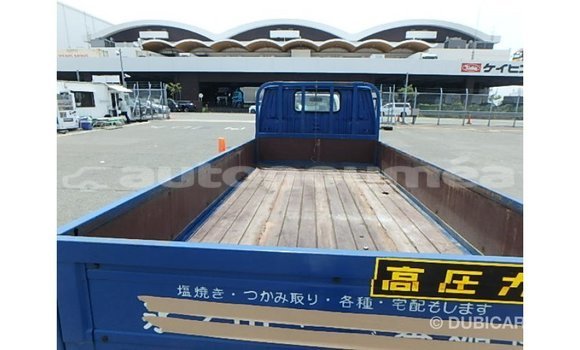 Acheter Import Utilitaire Toyota HiAce Bleu à Import - Dubai, Iles Acheter Import Utilitaire Toyota HiAce Bleu à Import - Dubai, Iles