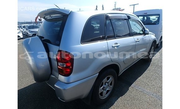 Buy Import Toyota RAV4 Other Car in Import - Dubai in Iles Buy Import Toyota RAV4 Other Car in Import - Dubai in Iles