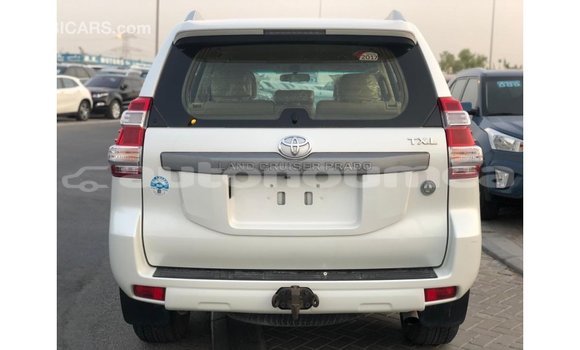 Buy Import Toyota Prado White Car in Import - Dubai in Iles Buy Import Toyota Prado White Car in Import - Dubai in Iles