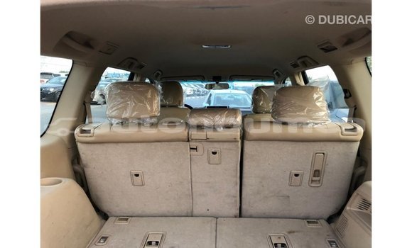 Buy Import Toyota Prado White Car in Import - Dubai in Iles Buy Import Toyota Prado White Car in Import - Dubai in Iles