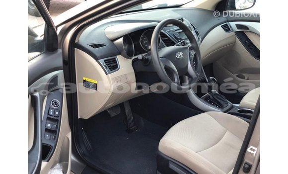 Buy Import Hyundai Elantra Brown Car in Import - Dubai in Iles Buy Import Hyundai Elantra Brown Car in Import - Dubai in Iles