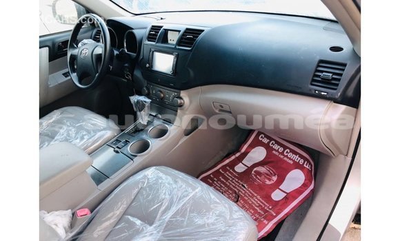 Acheter Import Voiture Toyota Highlander Autre à Import - Dubai, Iles Acheter Import Voiture Toyota Highlander Autre à Import - Dubai, Iles