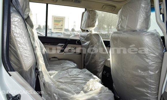 Buy Import Mitsubishi Pajero White Car in Import - Dubai in Iles Buy Import Mitsubishi Pajero White Car in Import - Dubai in Iles