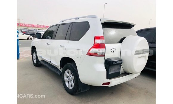 Buy Import Toyota Prado White Car in Import - Dubai in Iles Buy Import Toyota Prado White Car in Import - Dubai in Iles