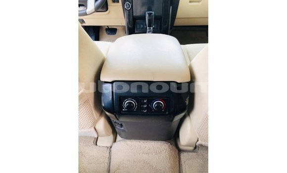 Buy Import Toyota Prado White Car in Import - Dubai in Iles Buy Import Toyota Prado White Car in Import - Dubai in Iles