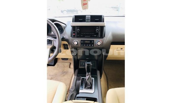 Buy Import Toyota Prado White Car in Import - Dubai in Iles Buy Import Toyota Prado White Car in Import - Dubai in Iles