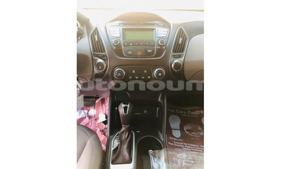 Buy Import Hyundai Tucson Blue Car in Import - Dubai in Iles Buy Import Hyundai Tucson Blue Car in Import - Dubai in Iles