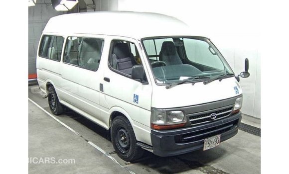 Acheter Import Voiture Toyota Hiace Blanc à Import - Dubai, Iles Acheter Import Voiture Toyota Hiace Blanc à Import - Dubai, Iles