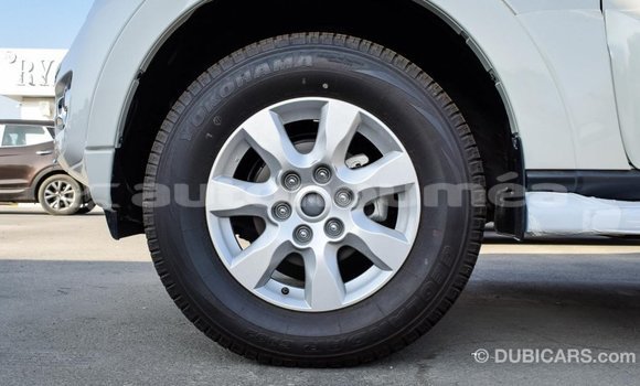 Buy Import Mitsubishi Pajero White Car in Import - Dubai in Iles Buy Import Mitsubishi Pajero White Car in Import - Dubai in Iles