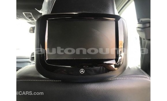 Buy Import Mercedes-Benz 190 White Car in Import - Dubai in Iles Buy Import Mercedes-Benz 190 White Car in Import - Dubai in Iles