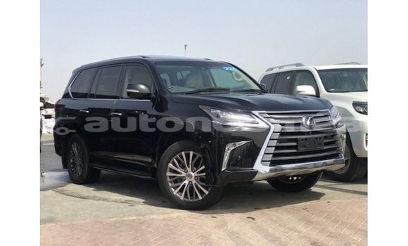 Acheter Import Voiture Lexus LX Noir à Import - Dubai, Iles Acheter Import Voiture Lexus LX Noir à Import - Dubai, Iles
