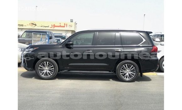 Acheter Import Voiture Lexus LX Noir à Import - Dubai, Iles Acheter Import Voiture Lexus LX Noir à Import - Dubai, Iles