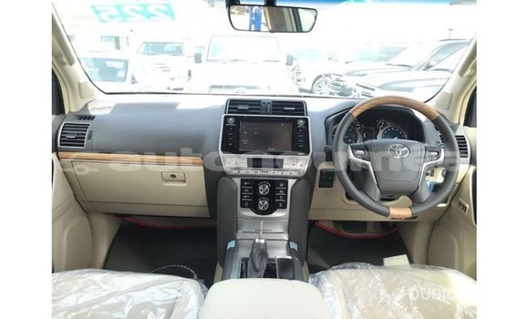 Buy Import Toyota Prado White Car in Import - Dubai in Iles Buy Import Toyota Prado White Car in Import - Dubai in Iles