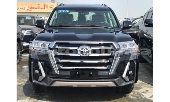 Acheter Import Voiture Toyota Land Cruiser Noir à Import - Dubai, Iles Acheter Import Voiture Toyota Land Cruiser Noir à Import - Dubai, Iles