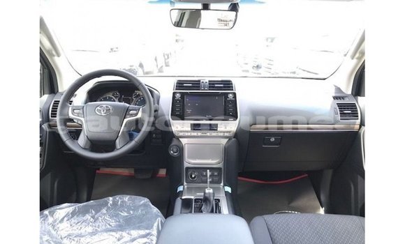 Acheter Import Voiture Toyota Prado Noir à Import - Dubai, Iles Acheter Import Voiture Toyota Prado Noir à Import - Dubai, Iles