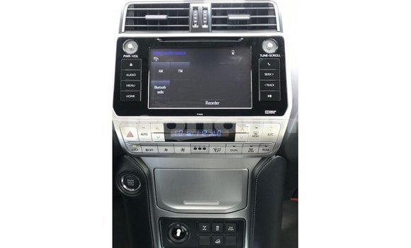 Acheter Import Voiture Toyota Prado Noir à Import - Dubai, Iles Acheter Import Voiture Toyota Prado Noir à Import - Dubai, Iles